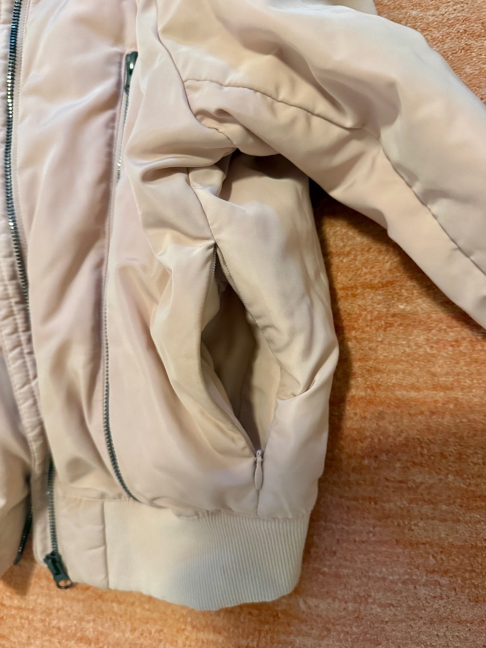 ALO Yoga Women's Light Beige Bomber Jacket with Vertical Zips - Picture 3 of 8